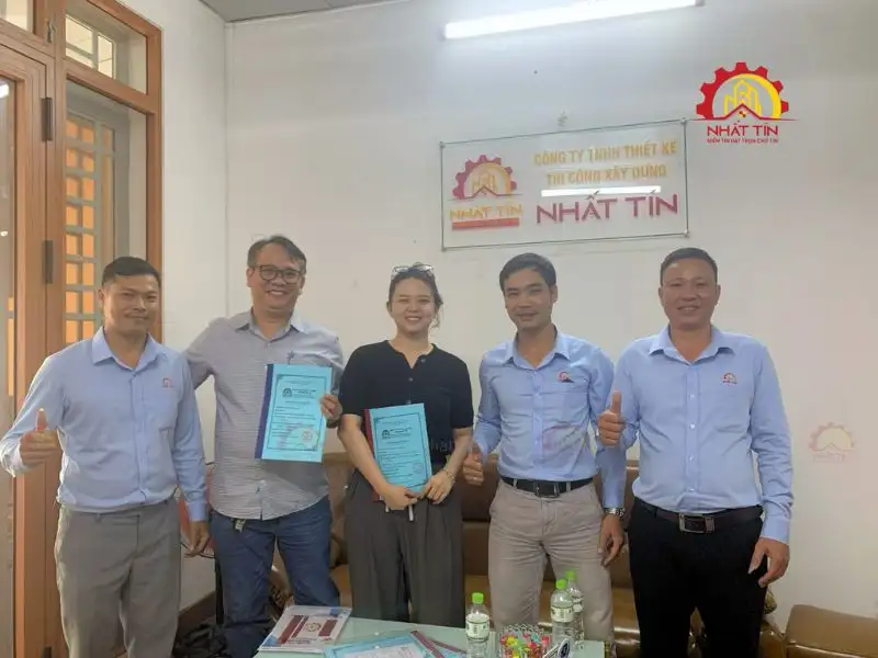 Hình ảnh Nhất Tín ký kết hợp tác sửa chữa nhà chị Phượng ở Biên Hòa - Đồng Nai xây dựng Nhất Tín