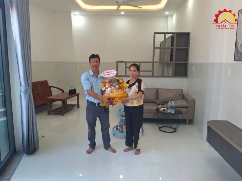 Hoàn thiện và bàn giao nhà 2 tầng cho gia đình chị Ngọc Thanh Xây dựng Nhất Tín 1