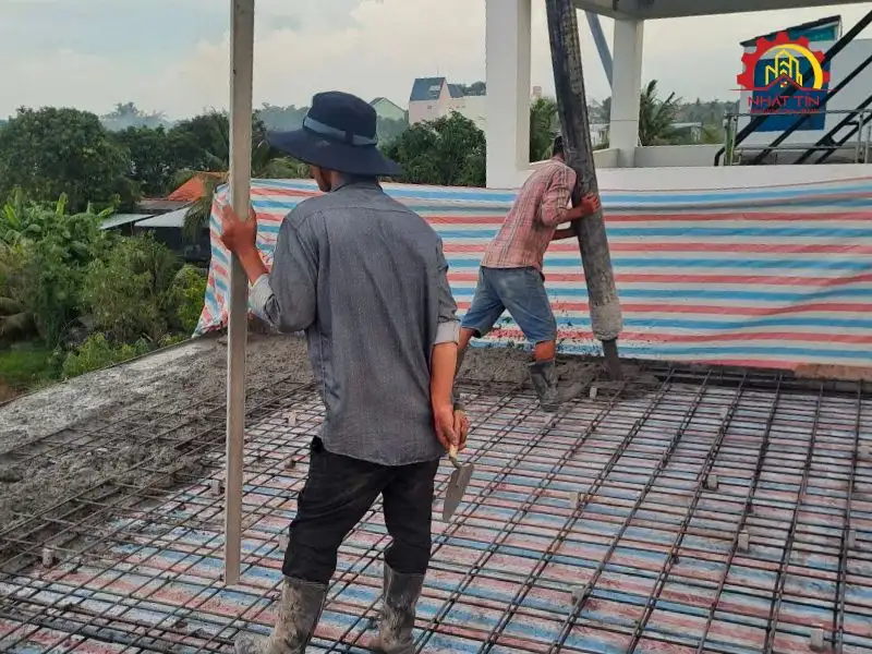 Giai đoạn thi công phần thô nhà 3 tầng cho gia đình nhà anh Vân tại Long An Xây dựng Nhất Tín 1