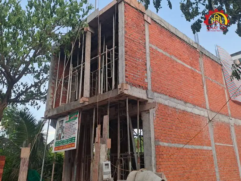 Giai đoạn thi công phần thô nhà 3 tầng cho gia đình nhà anh Vân tại Long An Xây dựng Nhất Tín 1