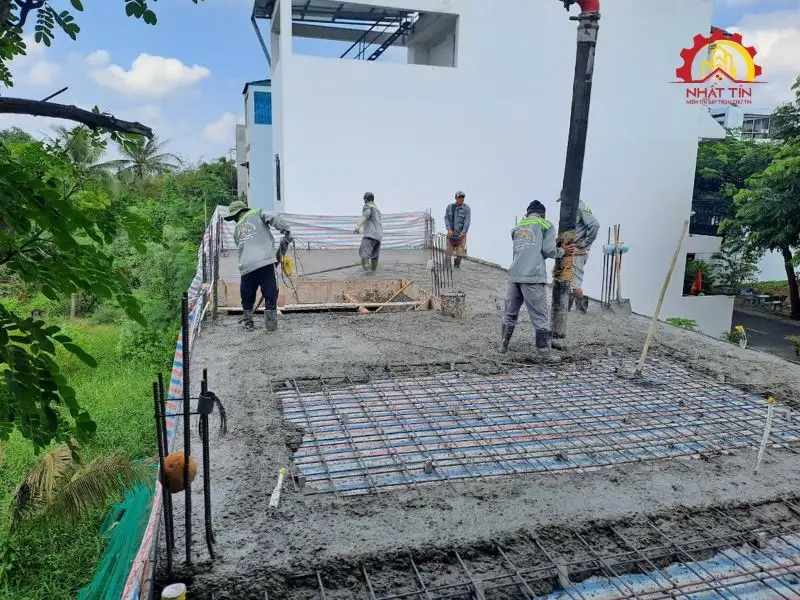 Giai đoạn thi công phần thô nhà 3 tầng cho gia đình nhà anh Vân tại Long An Xây dựng Nhất Tín 1