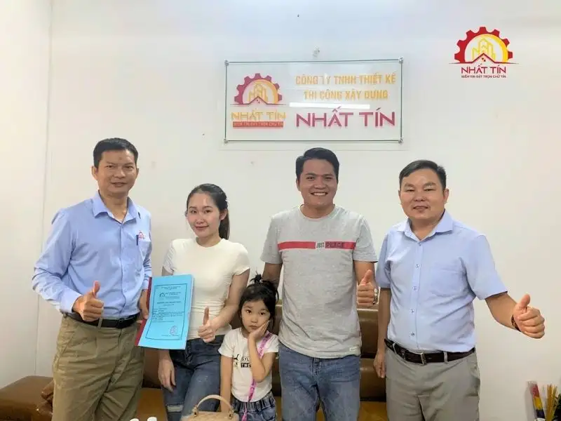 Giai đoạn thỏa thuận và ký kết hợp đồng với gia đình anh Ngoan Xây dựng Nhất Tín 1