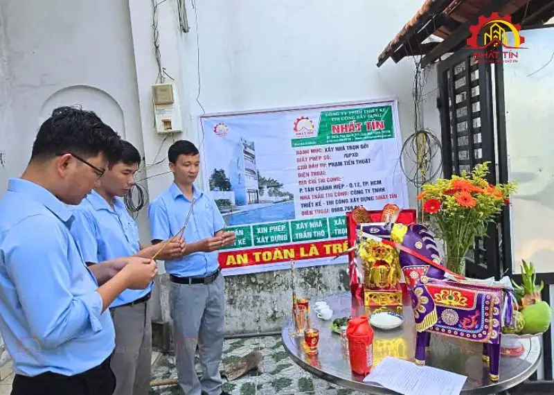 Lễ khởi công xây dựng nhà anh Thuật Xây dựng Nhất Tín