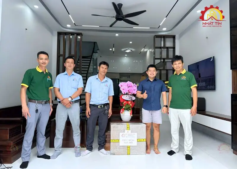 Ngày bàn giao nhà anh Trường Củ Chi – Niềm vui trọn vẹn Xây dựng Nhất Tín