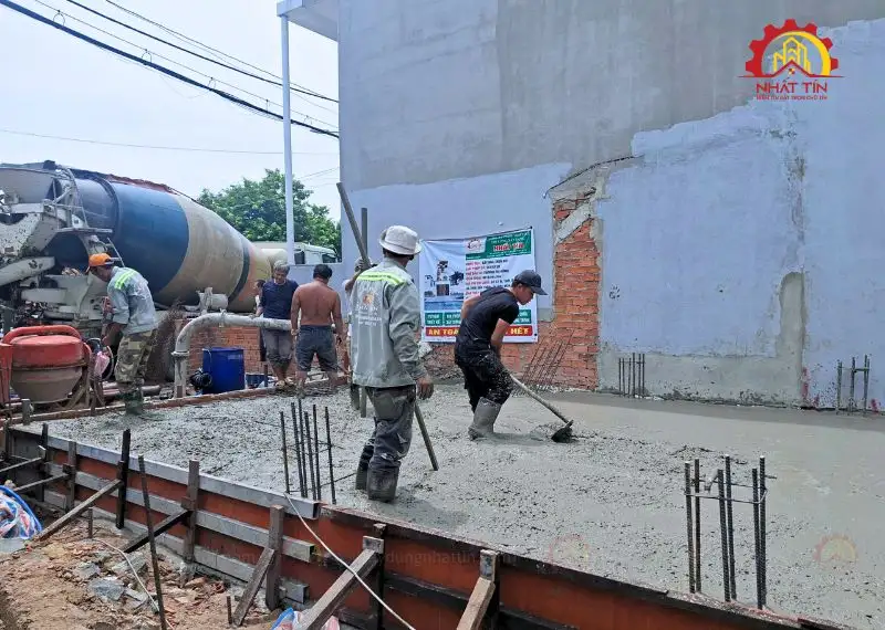 Thi công phần móng nhà 3 tầng hiện đại của anh Minh Xây dựng Nhất Tín 1