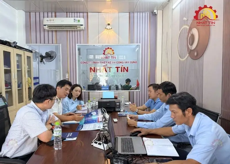 xây dựng nhất tín làm việc với đại diện công ty hàn quốc về gạch lát thấm nước chống ngập lụt 2