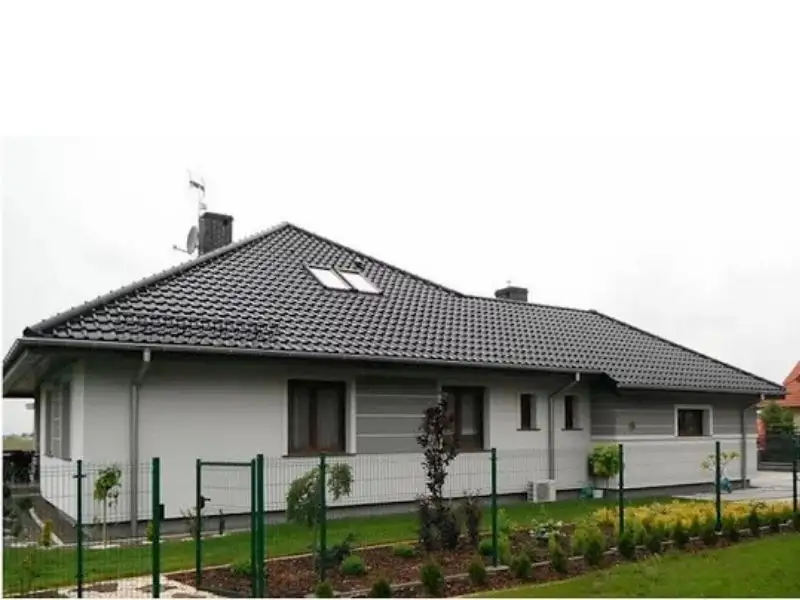 Mái Hip (mái 4 dốc) mang tính thẩm mỹ cao Xây dựng Nhất Tín