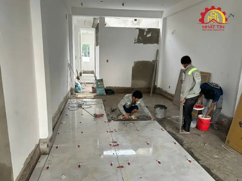 Giai đoạn hoàn thiện – Diện mạo ngôi nhà dần được hoàn chỉnh trước khi bàn giao Xây dựng Nhất Tín 1
