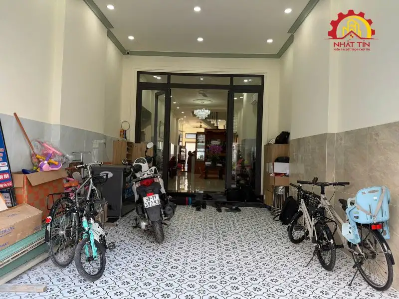 Giai đoạn hoàn thiện – Diện mạo ngôi nhà dần được hoàn chỉnh trước khi bàn giao Xây dựng Nhất Tín 1