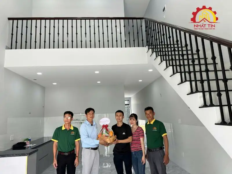 Nghiệm thu và bàn giao nhà cho gia đình anh Thọ Xây dựng Nhất Tín 1