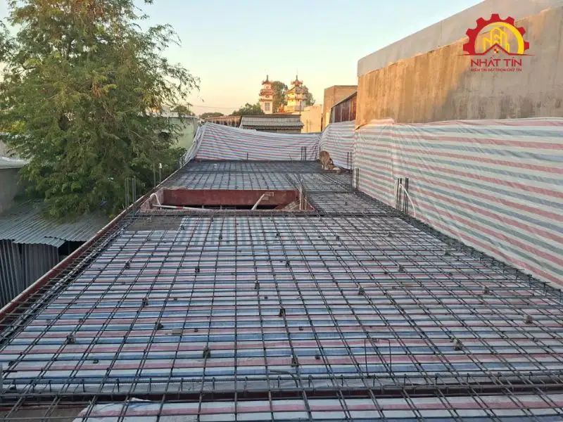 Thi công phần thô – Ngôi nhà dần thành hình theo bản vẽ Xây dựng Nhất Tín 1